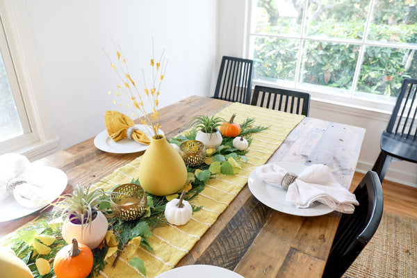 Reasons Why Mustard Yellow is the Perfect Fall Color For Your Table